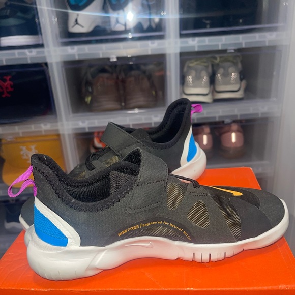 Nike Kid's Free RN 5.0 Running Shoes Black/Orange/Blue - Picture 5 of 5